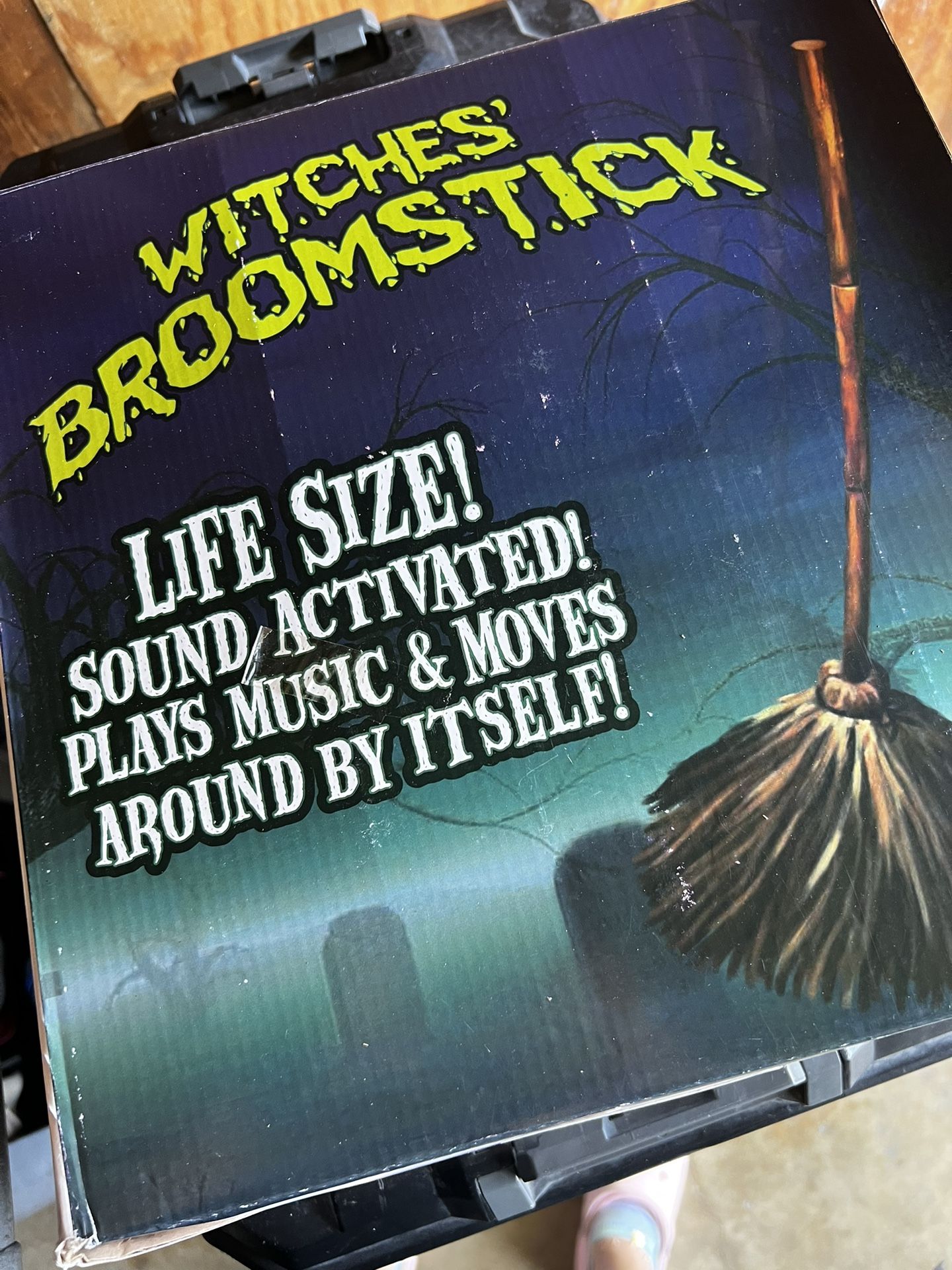 Electronic Witch Broom