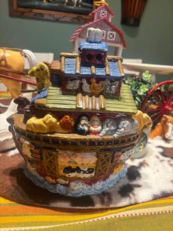 Noah’s Ark cookie Jar
