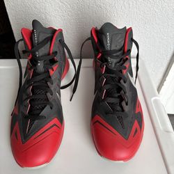 Nike Lunar Hyperquickness Black Wolf Grey Red