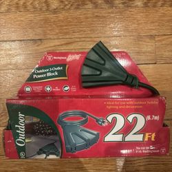 Outdoor Holiday, 3 Outlet Power Block 