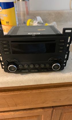 2006 Chevy Malibu maxx ss radio