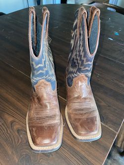 Girls boots