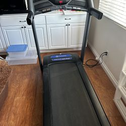 Treadmill 