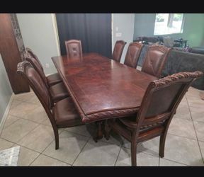Table and chairs/comedor
