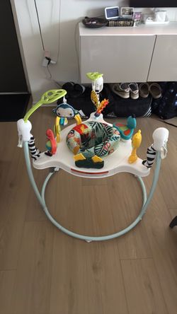 Baby bouncer