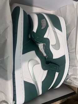Men’s shoes