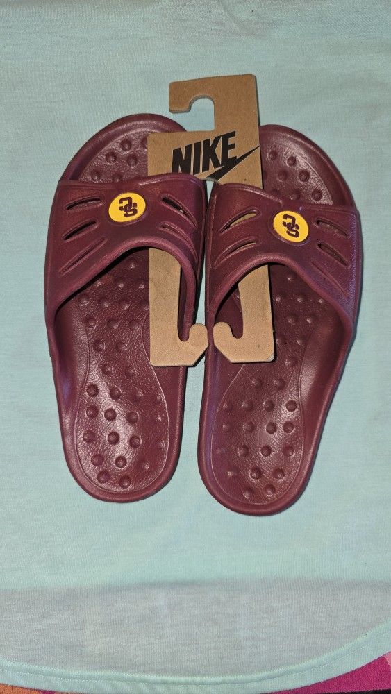 Nike USC Shower Shoes