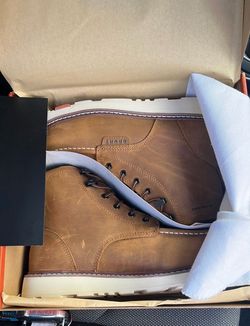 $60 brand new brunts size 9