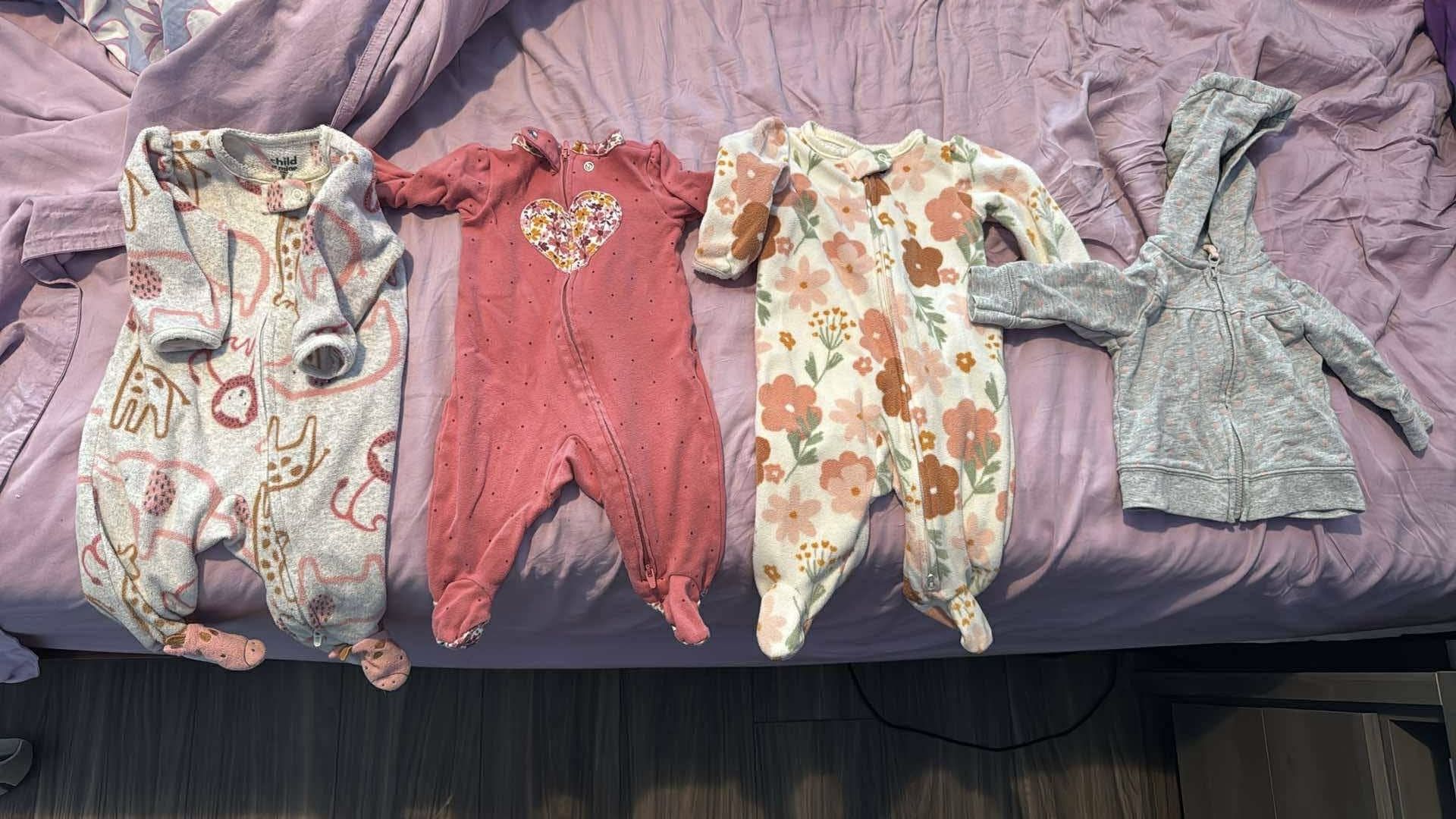 0-3mo Baby Girl Sleepers