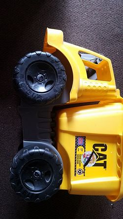 CAT Dump Truck Toy