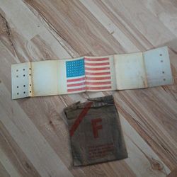 WWII WW2 U.S. Airborne Paratrooper Flag Escape Armband ORIGINAL 