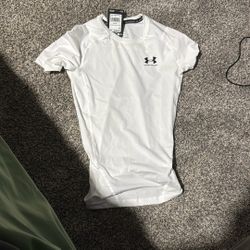 Brand New Under Armour Compression Shirt size small