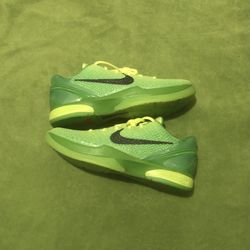 Kobe 6 Grinch