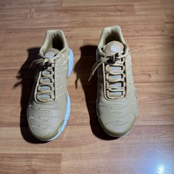 Air Max Plus ‘Flax’ Size 9.5M