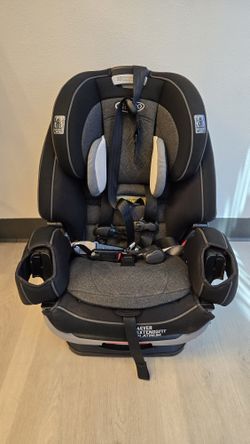Graco 4Ever Extend2Fit DLX 4-in-1 Car Seat