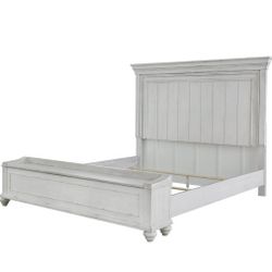 Kanwyn Whitewash King Panel Storage Bed

