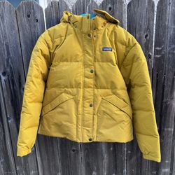 NWT Patagonia Women’s Downdrift Jacket - Cosmic Gold - Size Large - Retro Down Puffer