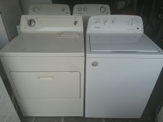 Whirlpool Washer And Gas Dryer 