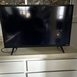 Vizio 32” Smart Tv