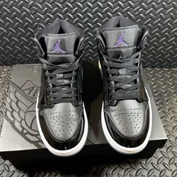 Air Jordan 1 - Mid ‘Space Jam’ Size 9.5M