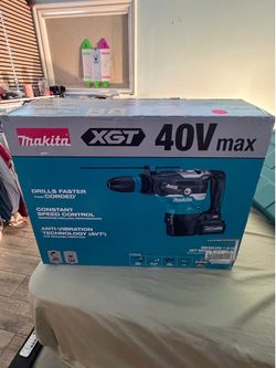 40V Max XGT Brushless Cordless 1-9/16 in. AVT Rotary Hammer Kit, AFT, AWS Capable (4.0Ah)