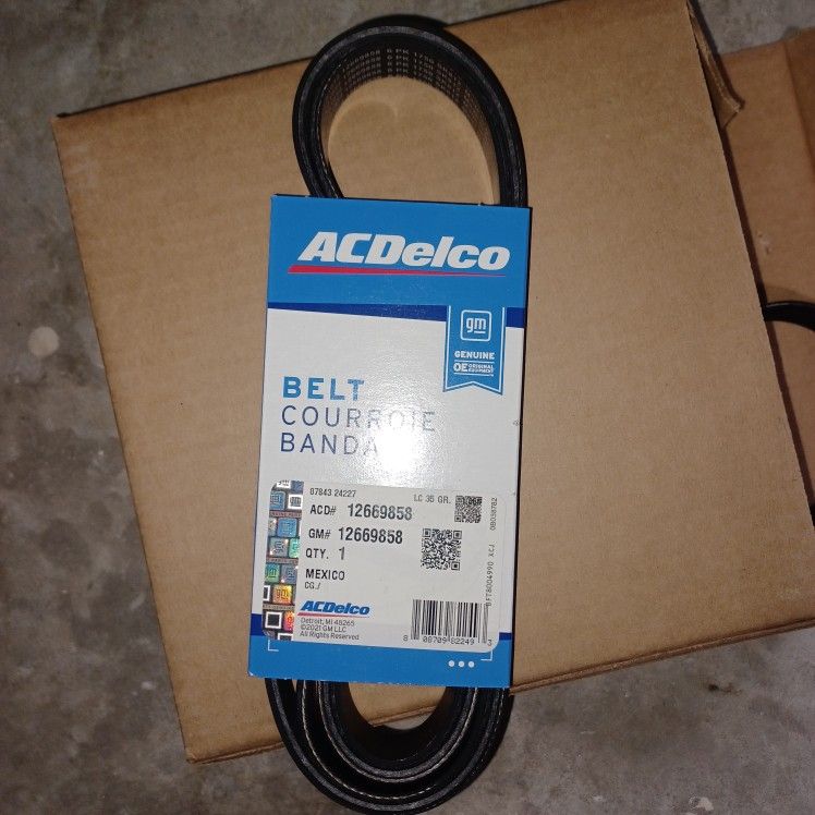 GM DRIVE AND AC COMPRESSOR BELTS