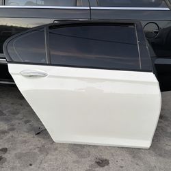 BMW 750Li f02 door 