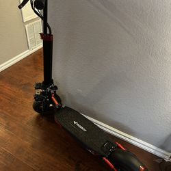 Like New Freeboy Electric Scooter - 35 MPH Fast - Brand New Tires - No Scratches
