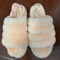 pink ugg slippers 7