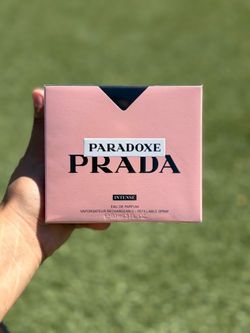 Ladies perfume