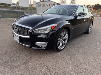 Infiniti Q70 3.7 Black Sedan