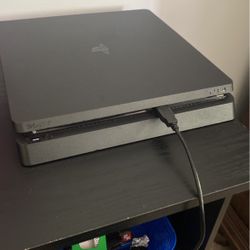 PS4 Slim! 