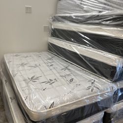 Twin Size Pillow Top Mattress 