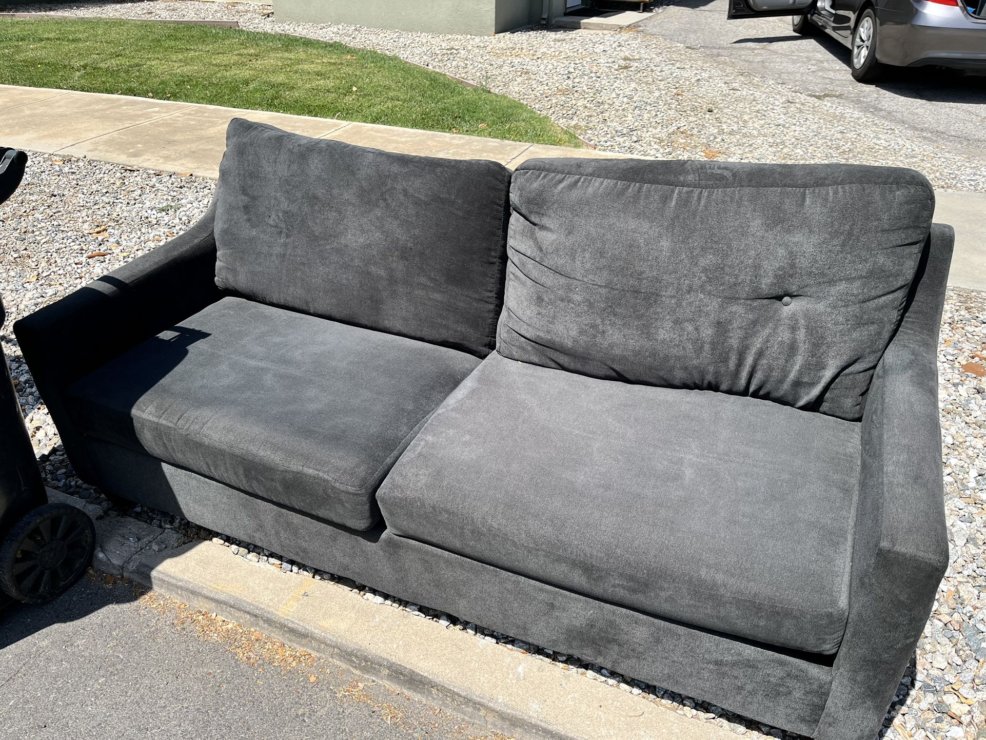 Free Couch!!!