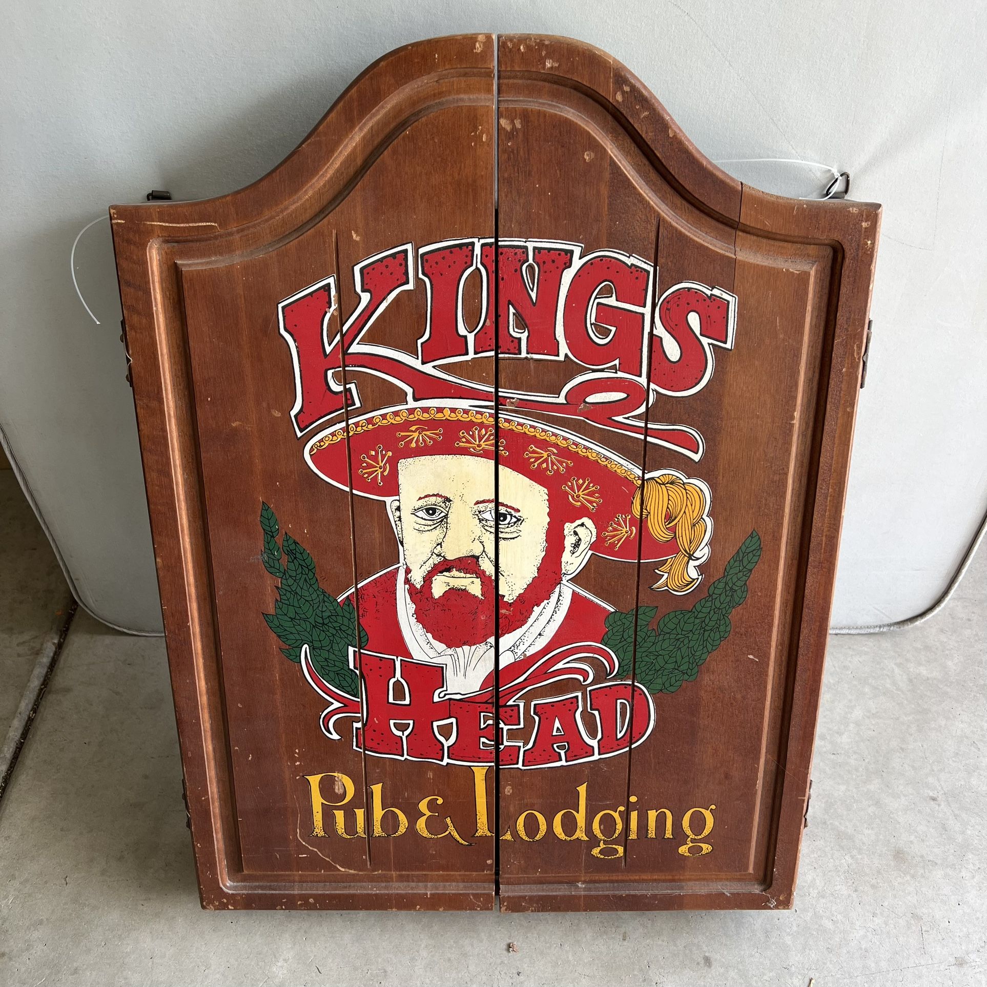 Dart Board - Kings Head Pub & Lodging