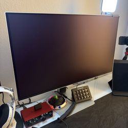 Samsung 27” Odyssey OLED G6