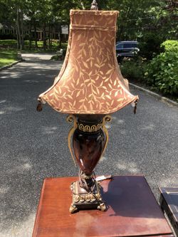 Classic Table lamp