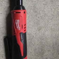 Milwaukee M12 3/8" Ratchet ( TOOL ONLY )