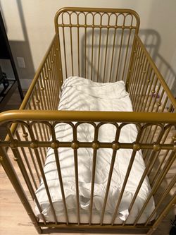 Crib