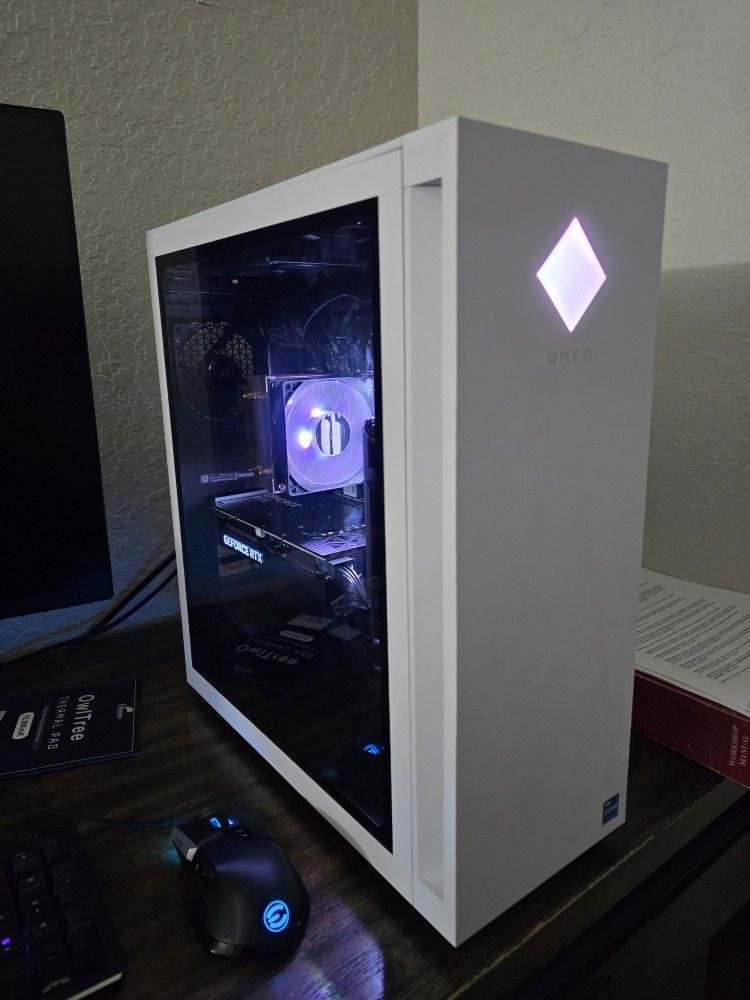 Hp Omen 25L Gaming PC, i7 14700f, RTX 4060 Ti, 32gb Ddr5 Ram, 1tb Nvme