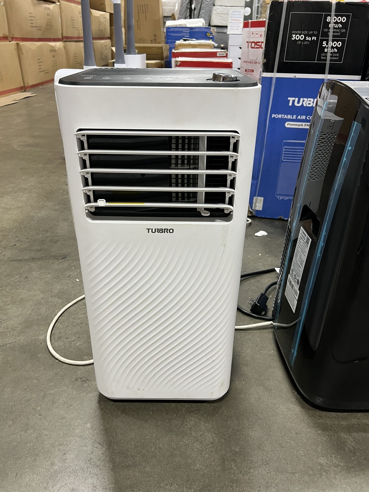 Portable Air Conditioner / Aire acondicionado portátil