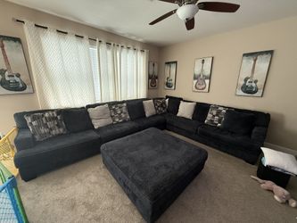 Big Sectional Couch With Ottoman