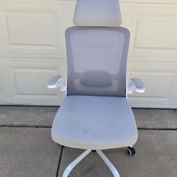 White Ergonomic Height Adjustable Office Chair