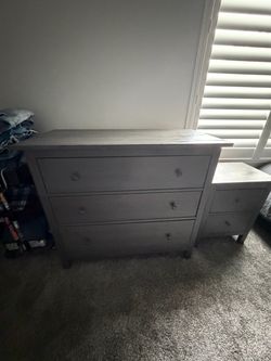 Gray Wood 3-Drawer Dresser with Nightstand