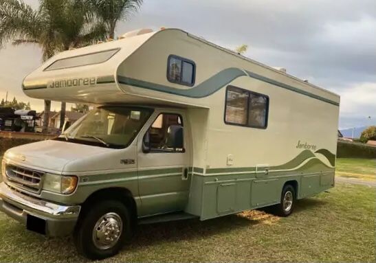 2000 Fleetwood Jamboree RV