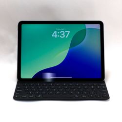 WiFi Only Apple iPad Air 5th Gen 256GB Space Gray MM9L3LL/A