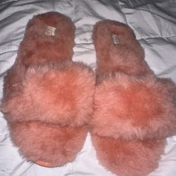 Ugg Slippers Size 9