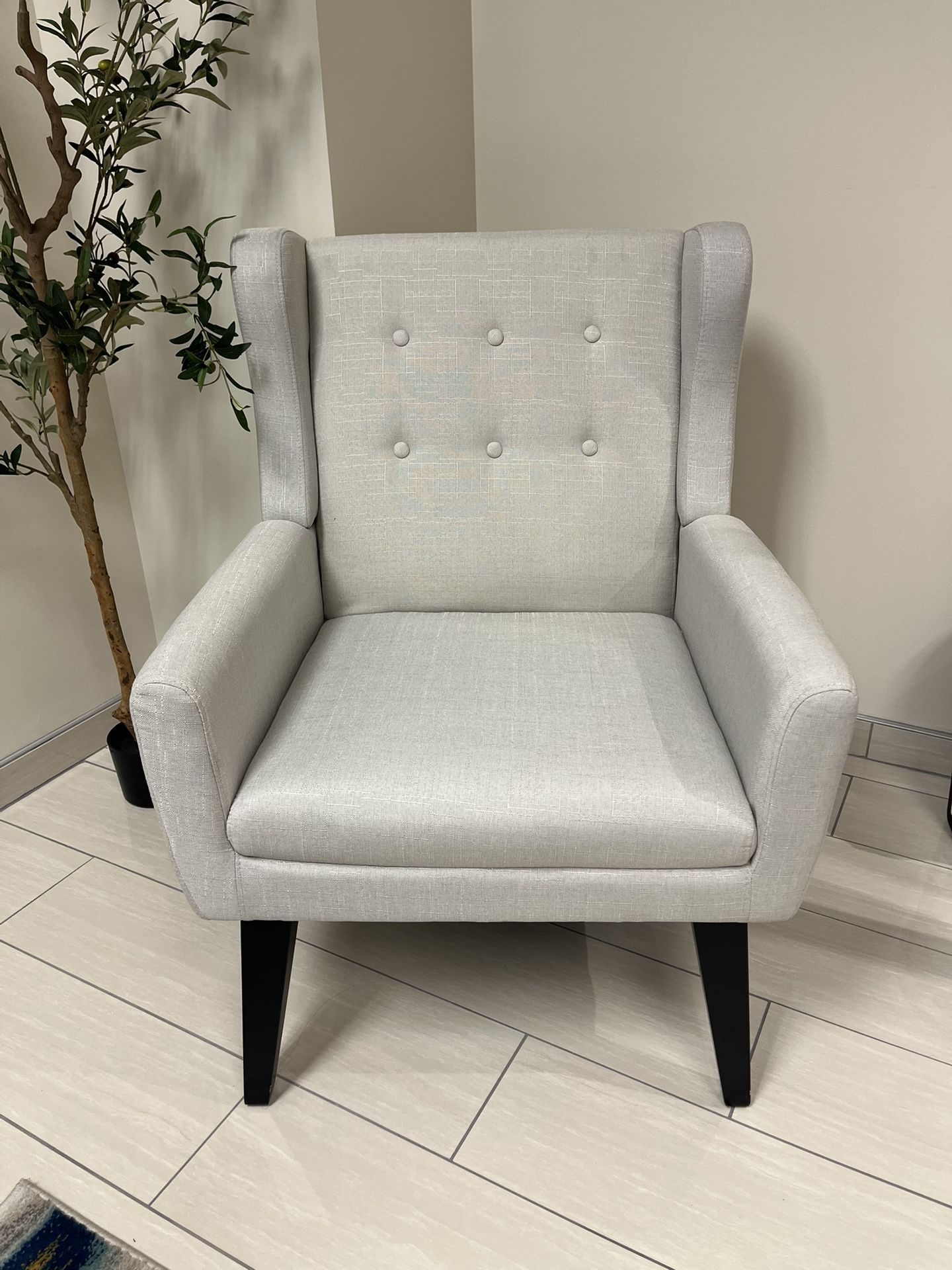 2 Off-white Chairs