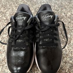 Nike Golf Shoes 8.5