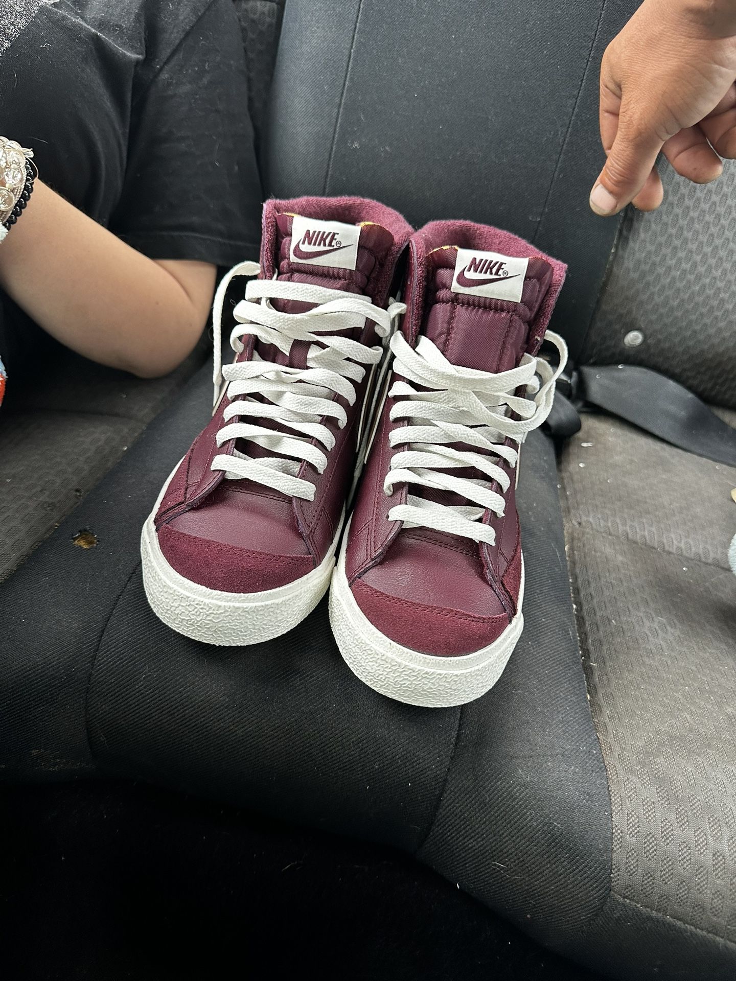 Nike Blazers “cash” $10 Off